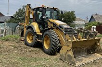 Экскаватор-погрузчик CAT444 + Вилы